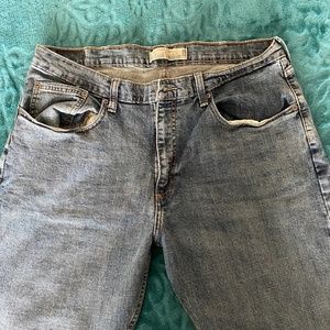 Wrangler Relaxed Straight Flex Jeans